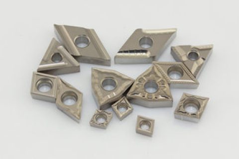 工程塑料车削加工难度是什么？选择金刚石车刀片可行吗？