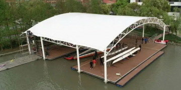 常州膜结构遮阳雨棚有哪些特性及优点？