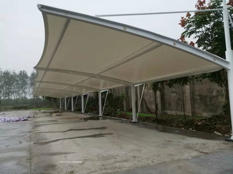 太仓膜结构车棚，推拉雨棚伸缩雨棚一条龙施工安装